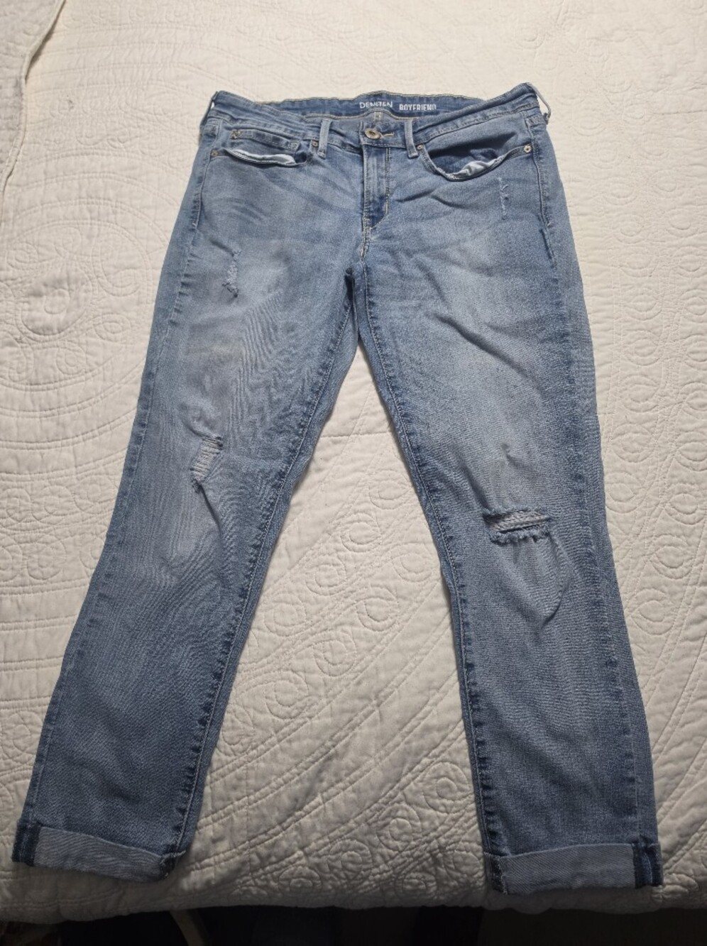 Denizen from Levi's Light Blue Distressed Ankle Jeans